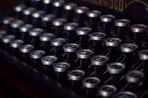 manual typewriter keyboard